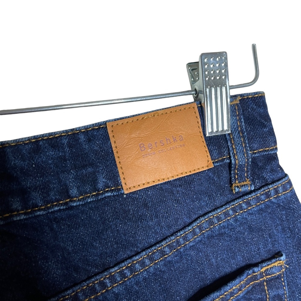 Bershka wide leg slouchy Dad jeans in mid blue Size 4 - Picture 8 of 10
